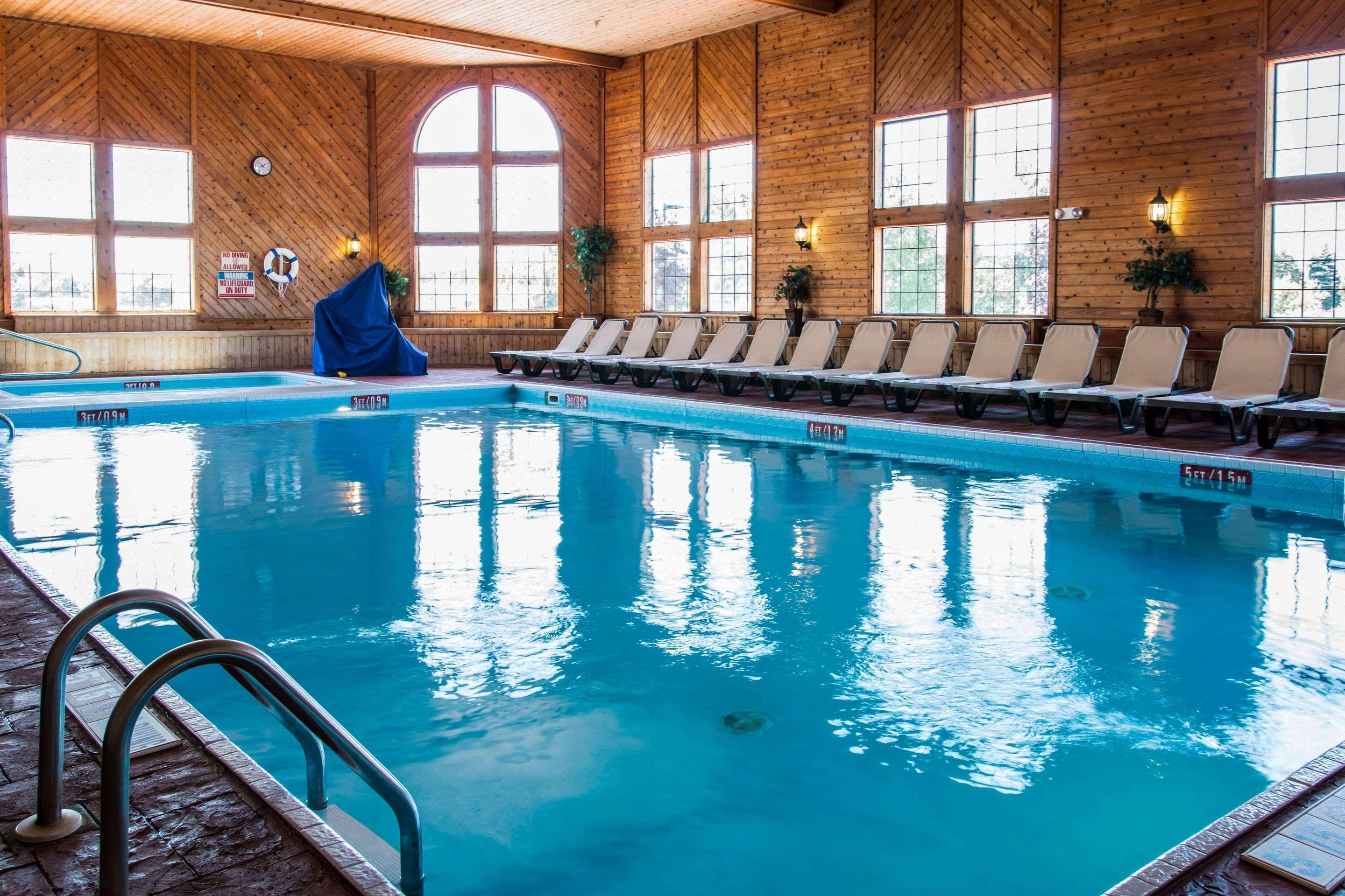 Comfort Inn Ludington Near Us-10 Bagian luar foto