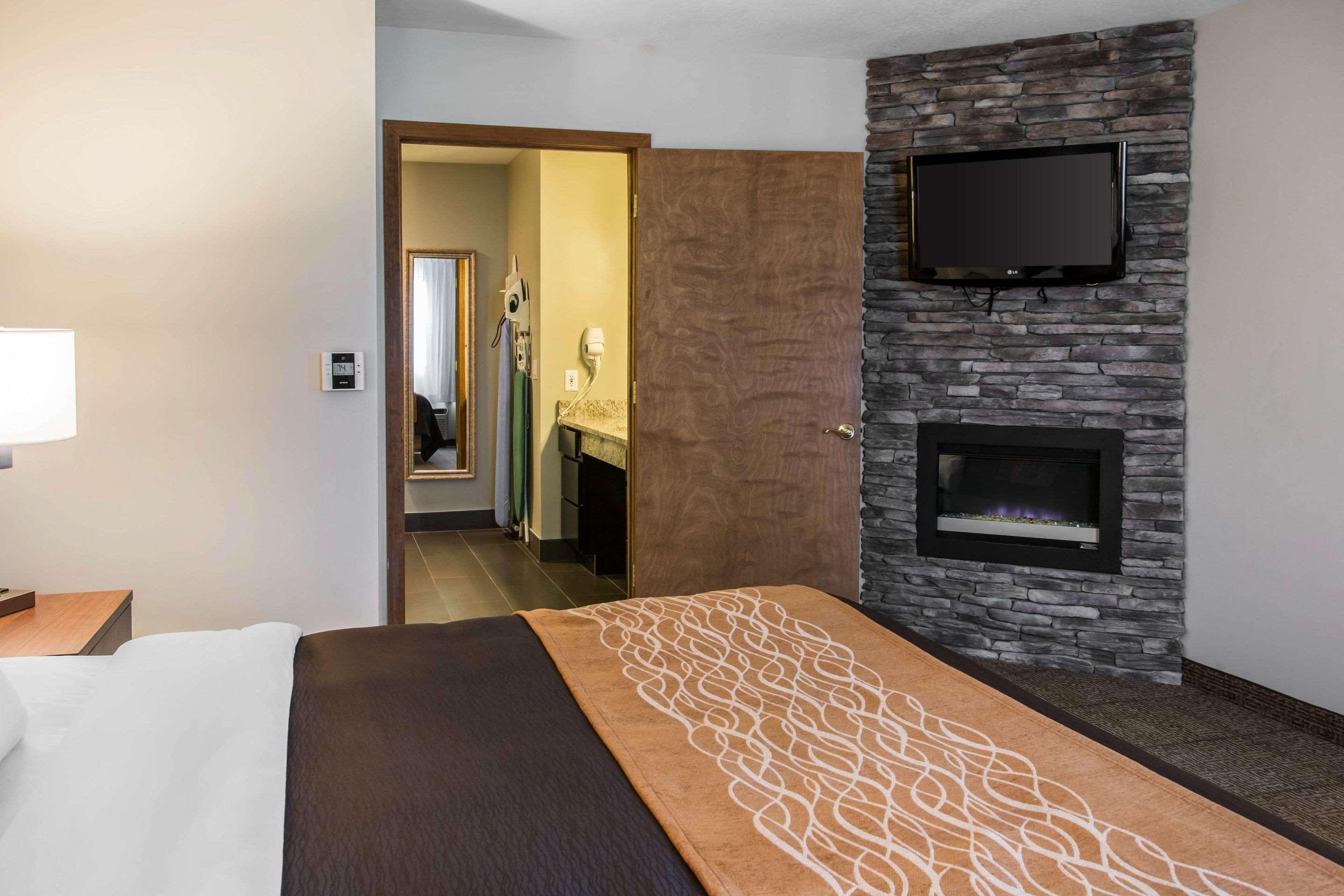 Comfort Inn Ludington Near Us-10 Bagian luar foto