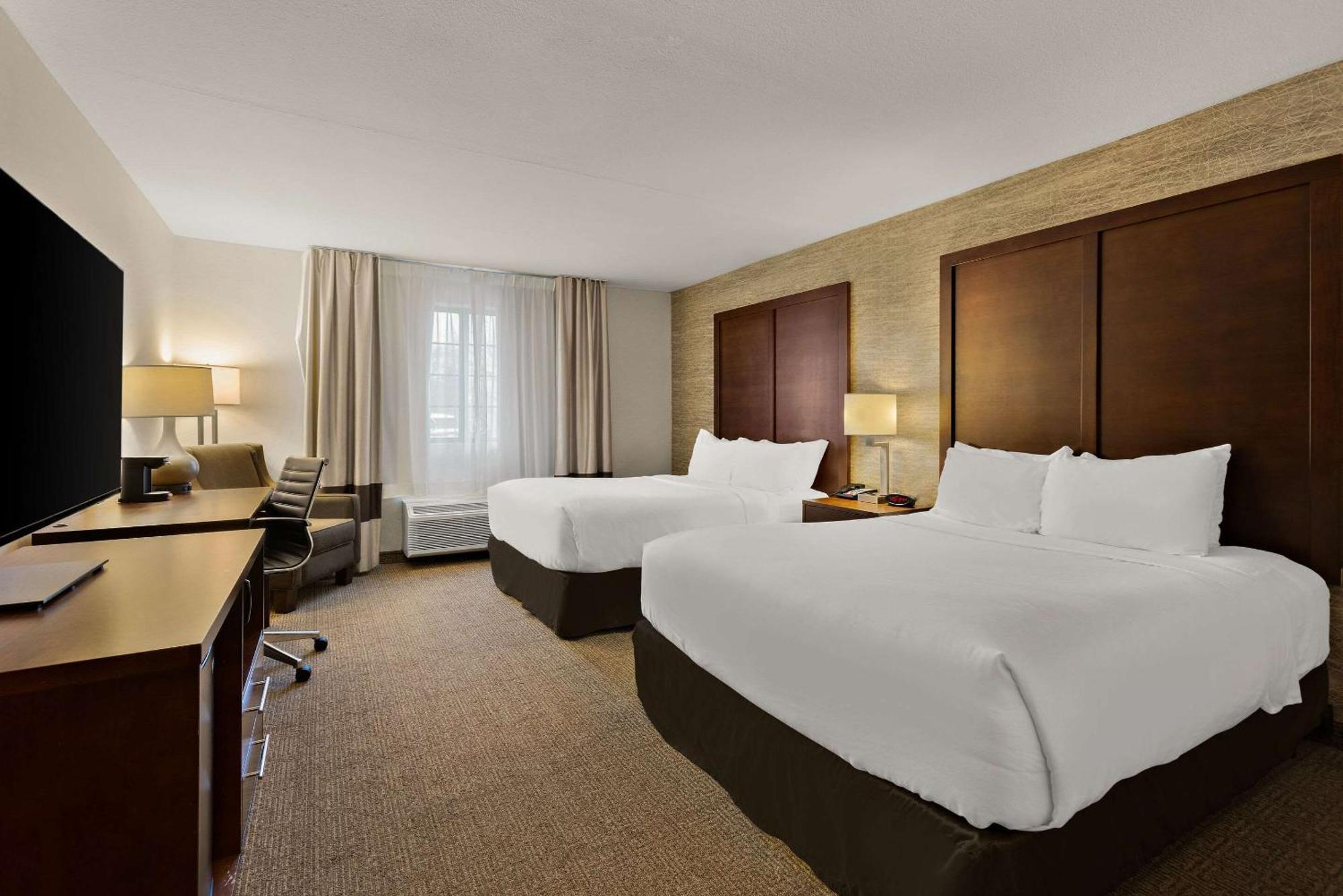 Comfort Inn Ludington Near Us-10 Bagian luar foto