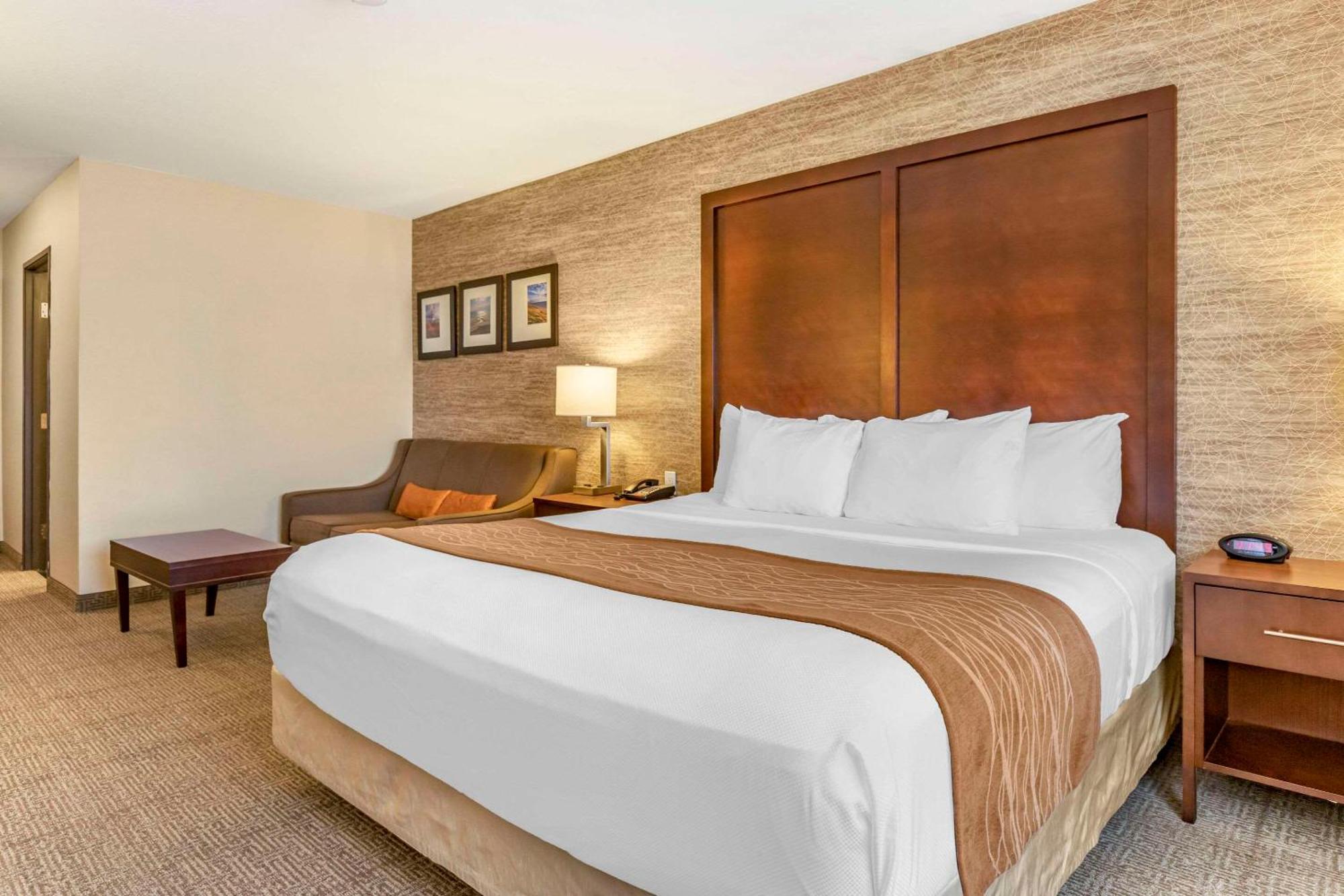 Comfort Inn Ludington Near Us-10 Bagian luar foto