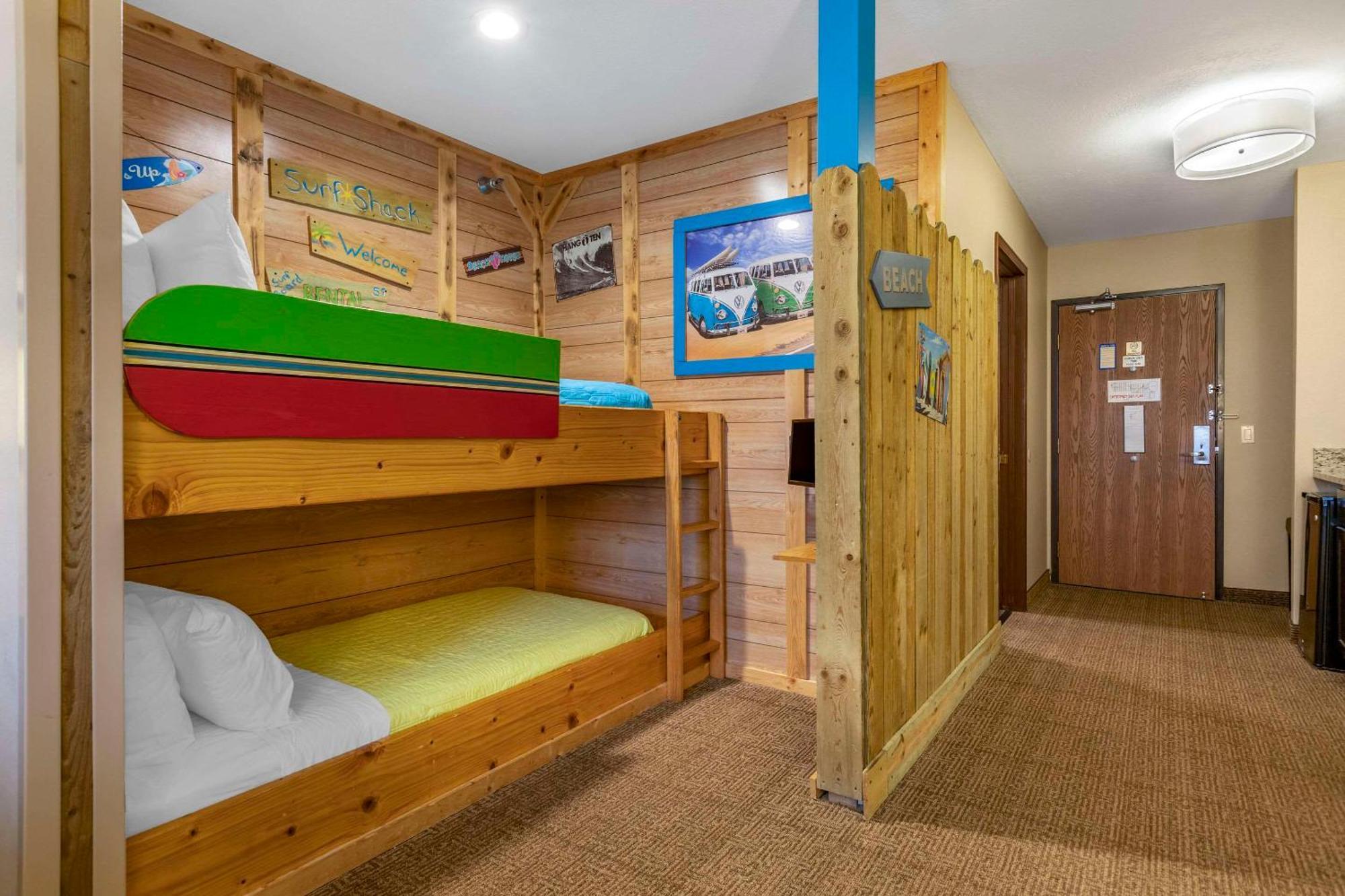 Comfort Inn Ludington Near Us-10 Bagian luar foto
